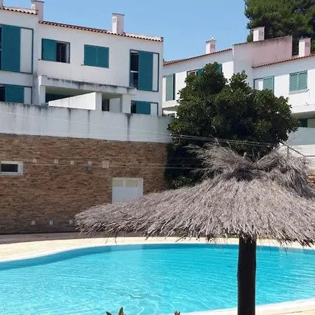 Village By The Sea Alvor